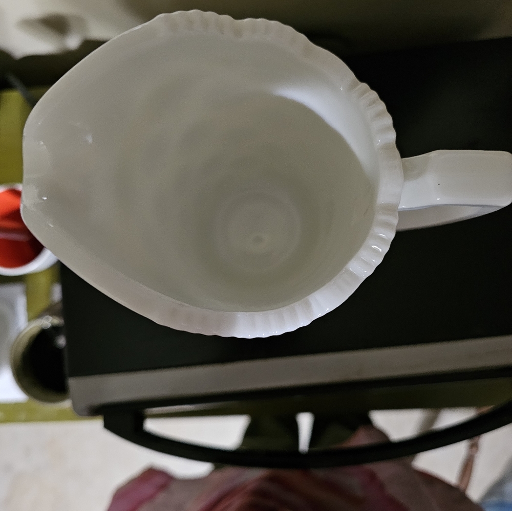 Westmoreland milk glass pitcher - Picture 2 of 4
